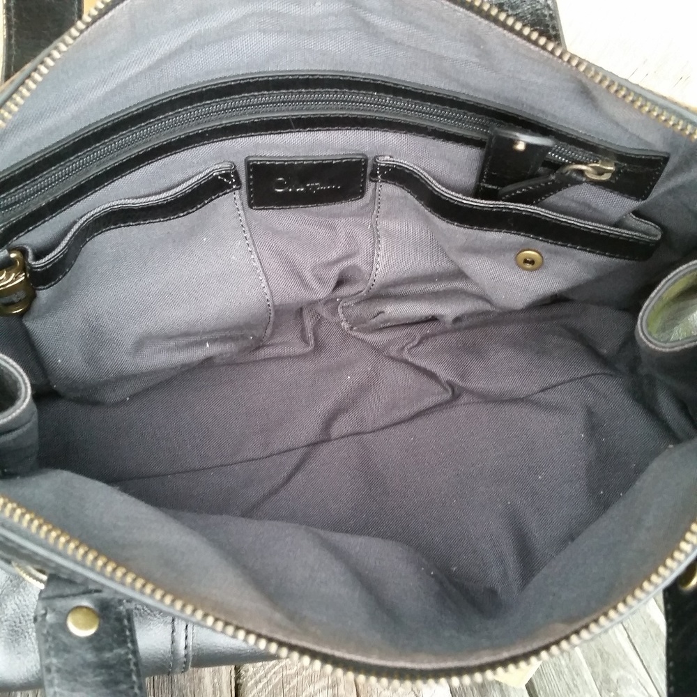 Cole Haan Leather Black Shoulder Bag Handbag - Picture 2 of 7